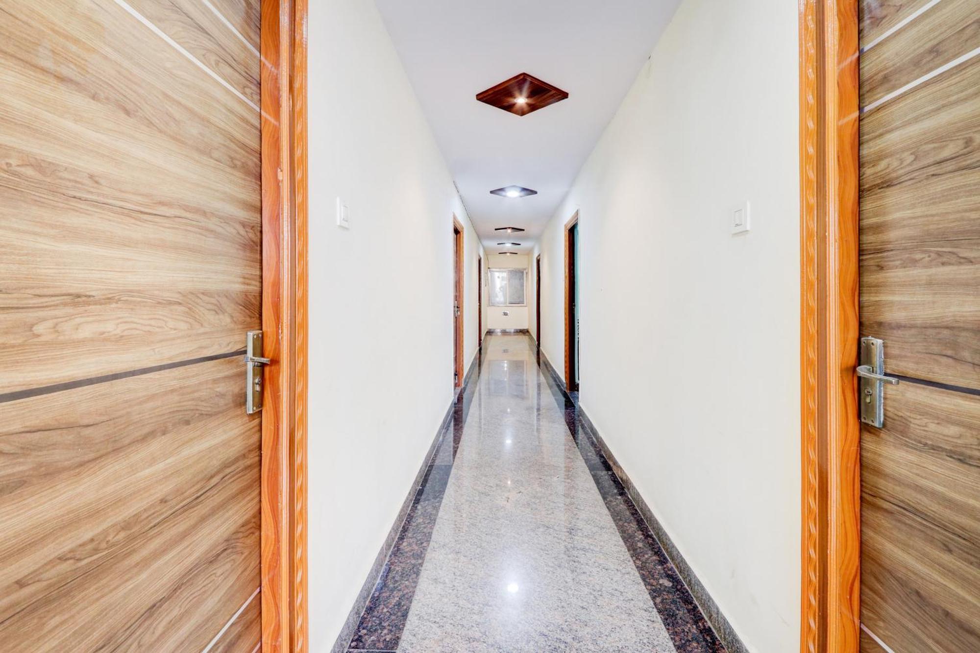 היידראבד Hotel O Anoos Minarva מראה חיצוני תמונה